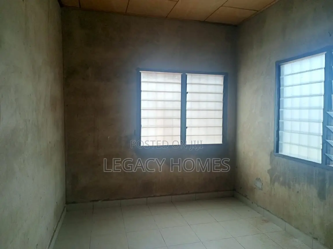4bdrm House in New Bortiano, West Hills Mall Area for sale