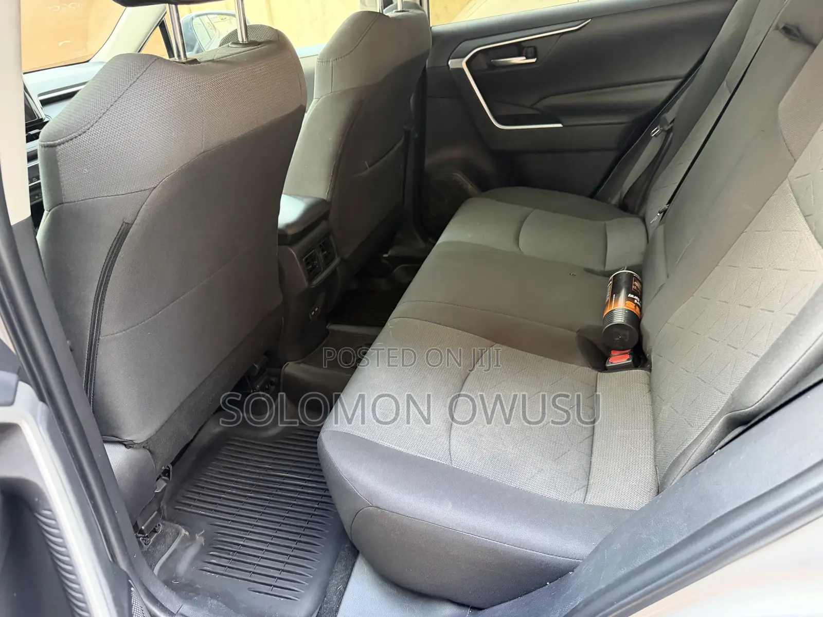 Toyota RAV4 XLE AWD 2023 Silver