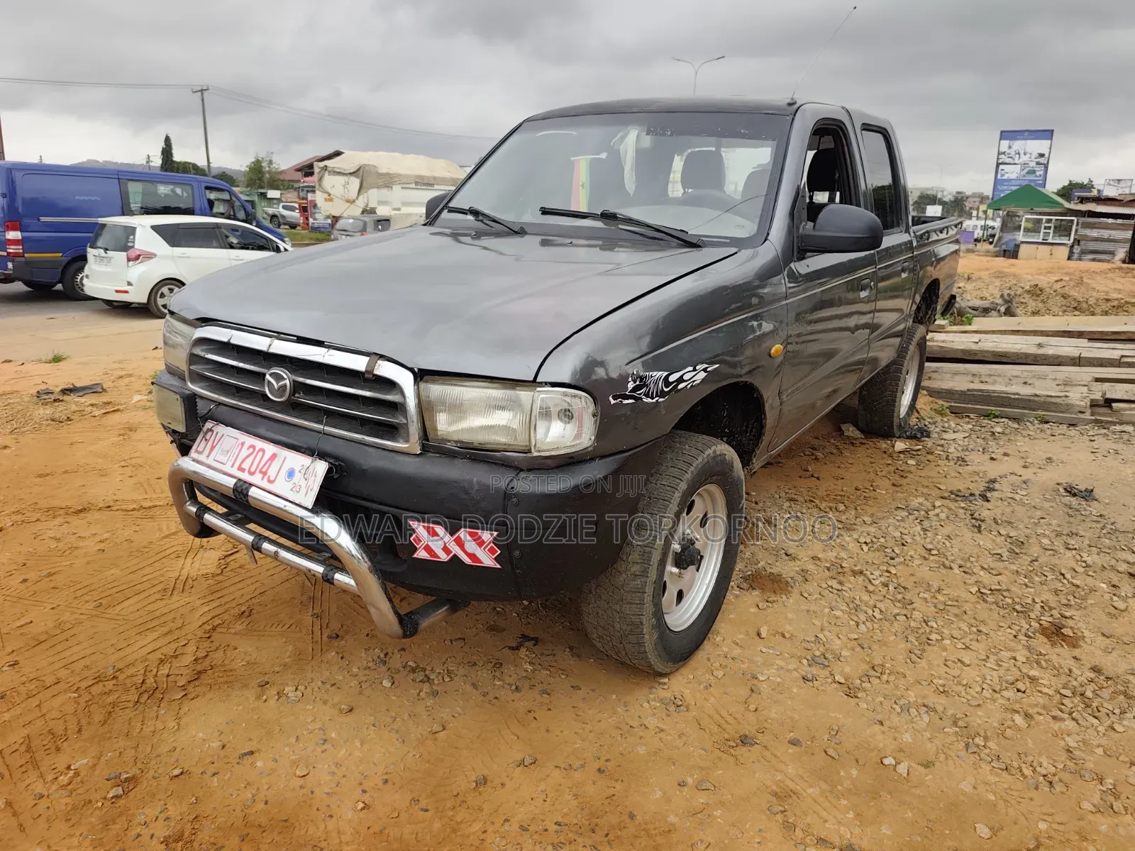 Mazda B 2003 Gray