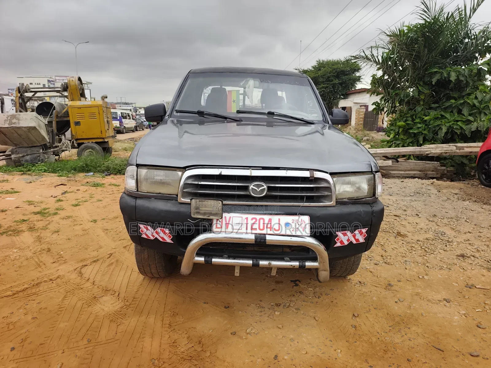 Mazda B 2003 Gray