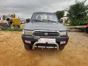 Mazda B 2003 Gray