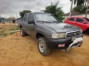 Mazda B 2003 Gray