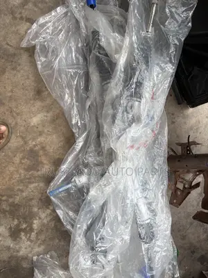 Toyota Vitz Steering Rack