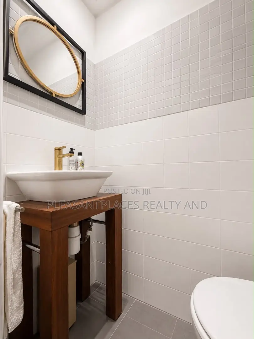 Furnished 2bdrm Apartment in Pleasantplaces And, Spintex for sale