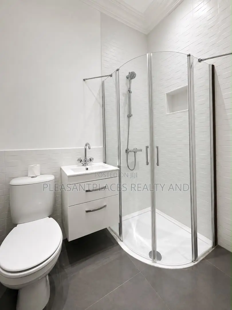 Furnished 2bdrm Apartment in Pleasantplaces And, Spintex for sale