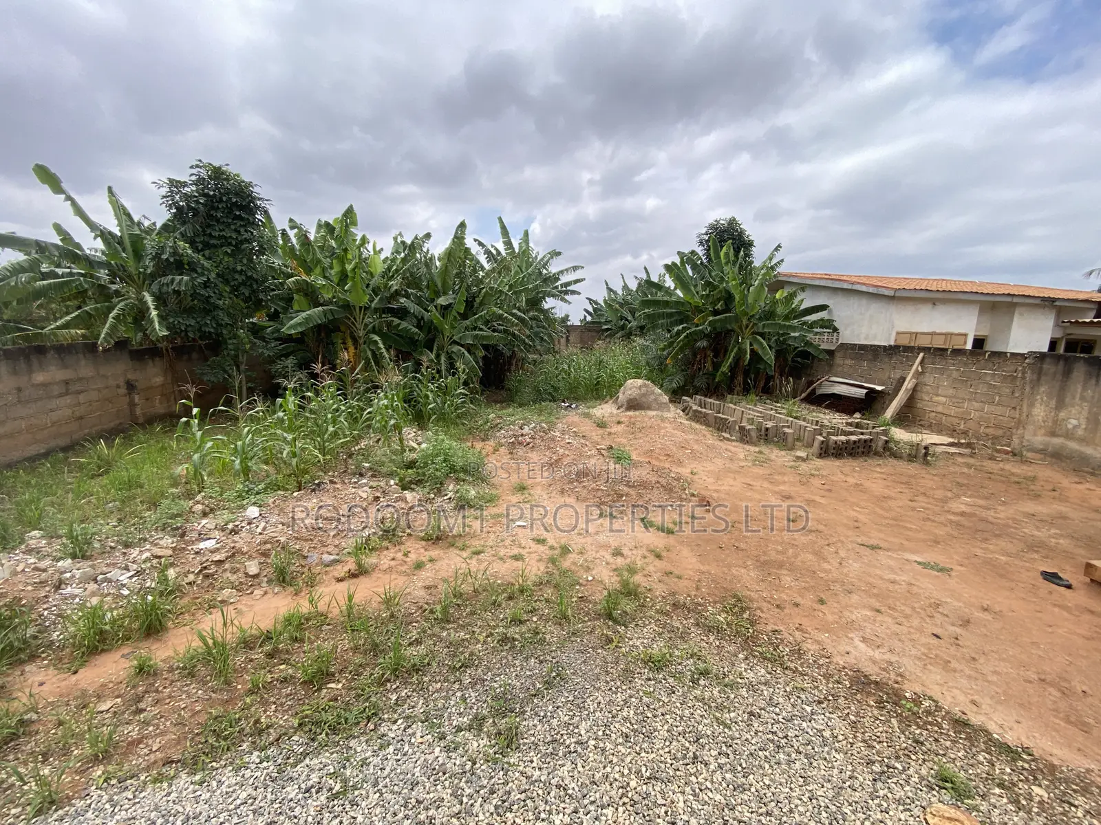 Plot of Land 140x70 Asofan Soja Line