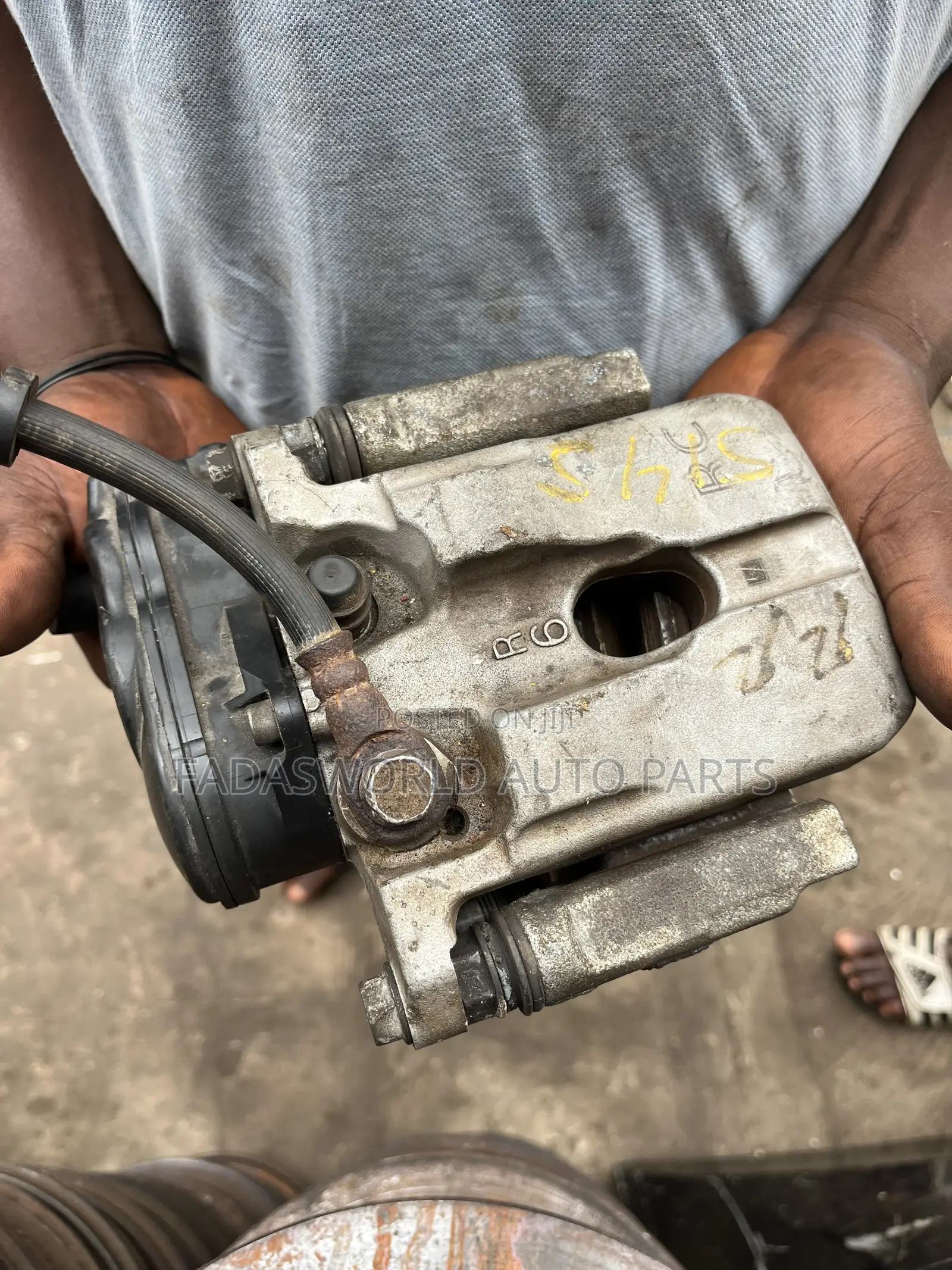 Mitsubishi Outlander 2023 Back Electronics Caliper