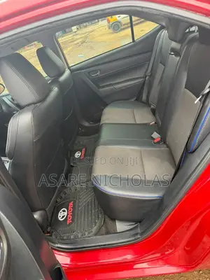 Toyota Corolla 2017 Red