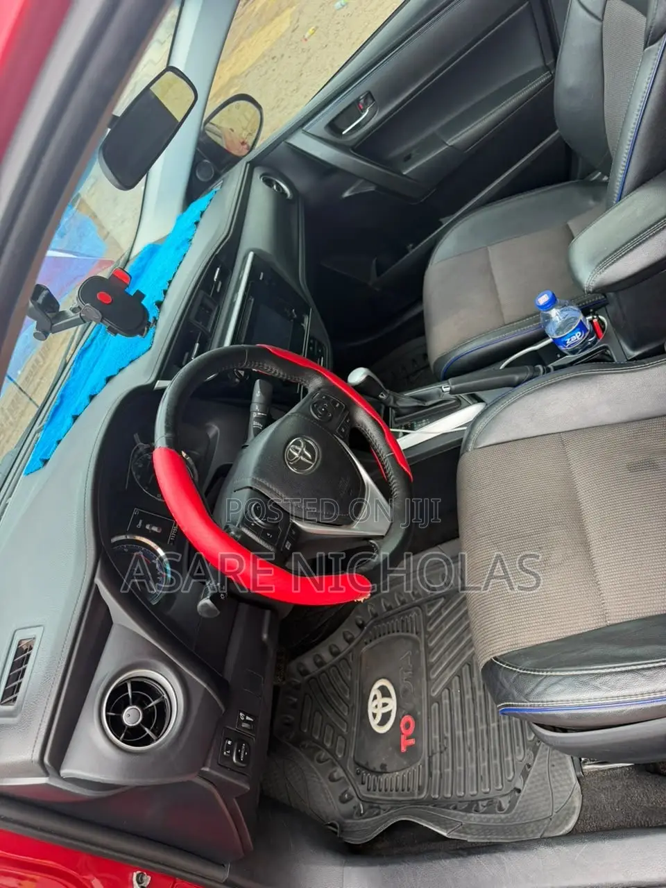 Toyota Corolla 2017 Red