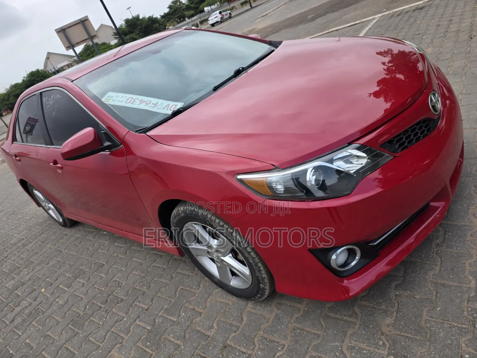Toyota Camry 2014 Red