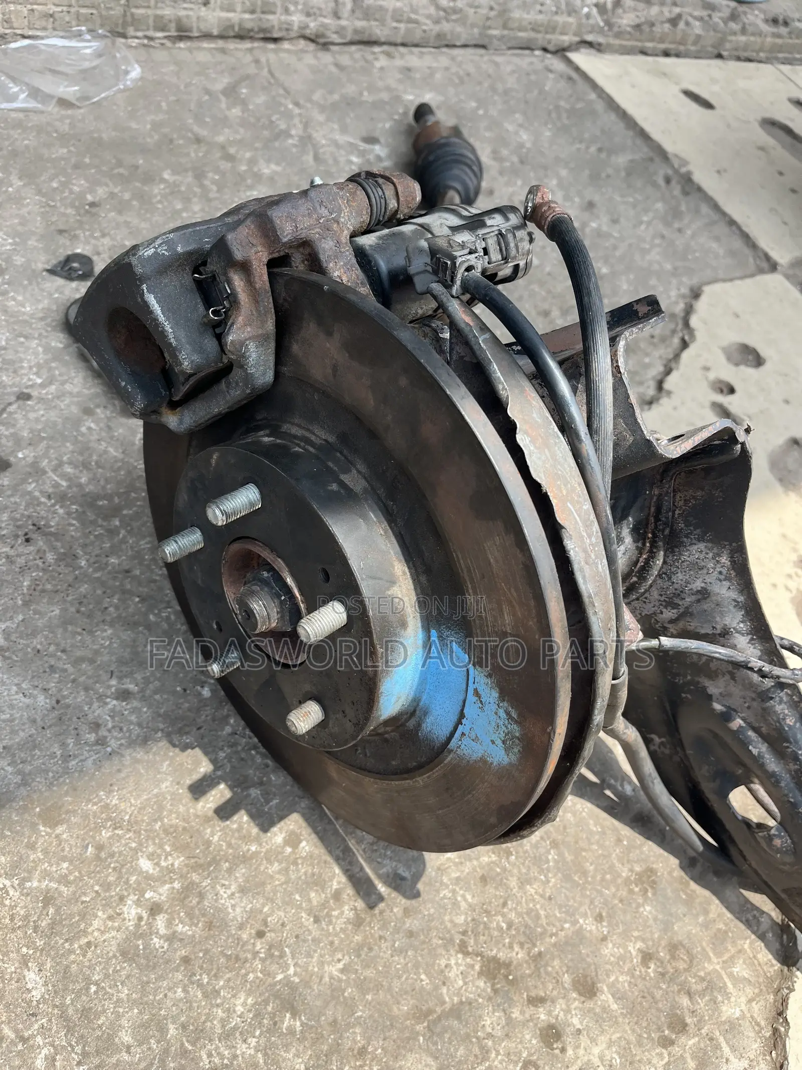 2016/2019 Mitsubishi Outlander Back Hub Complete
