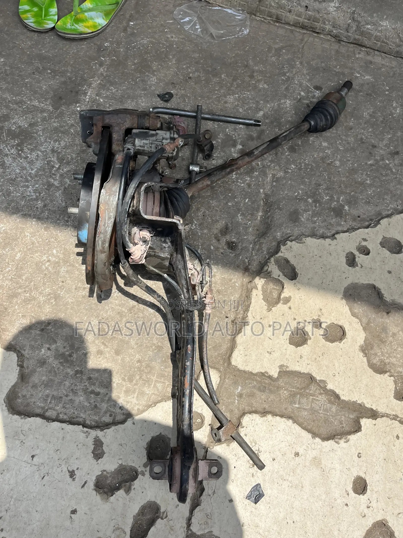 2016/2019 Mitsubishi Outlander Back Hub Complete