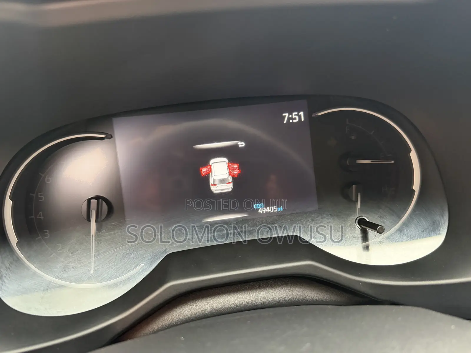 Toyota RAV4 XLE AWD 2023 Silver