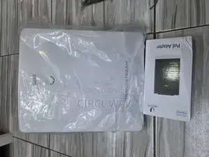 Grandstream GWN7660ELR Outdoor AX3000 Wi-Fi 6 + 48V PoE Adapter