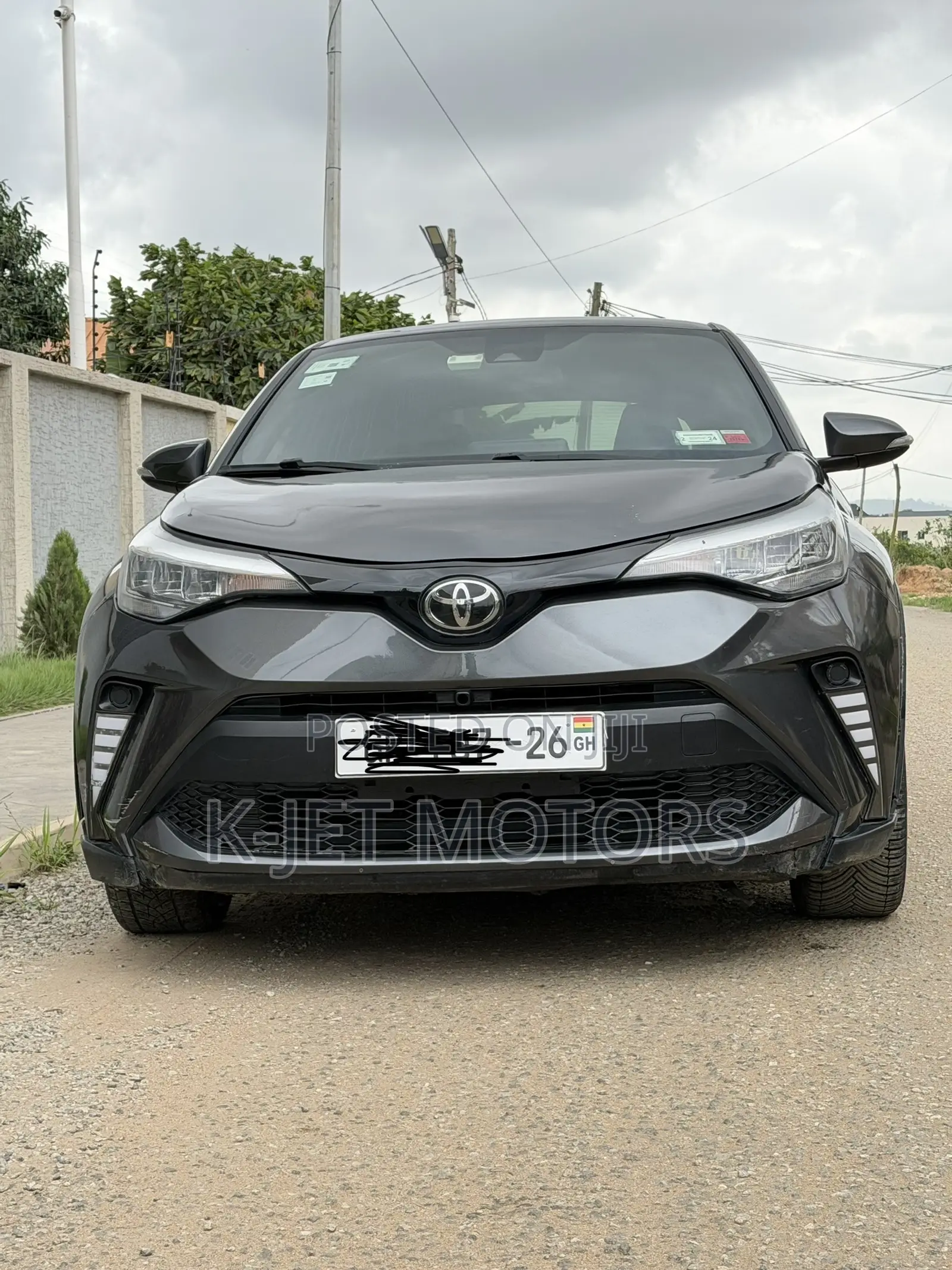 Toyota C-HR Limited 2021 Gray