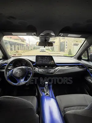 Toyota C-HR Limited 2021 Gray