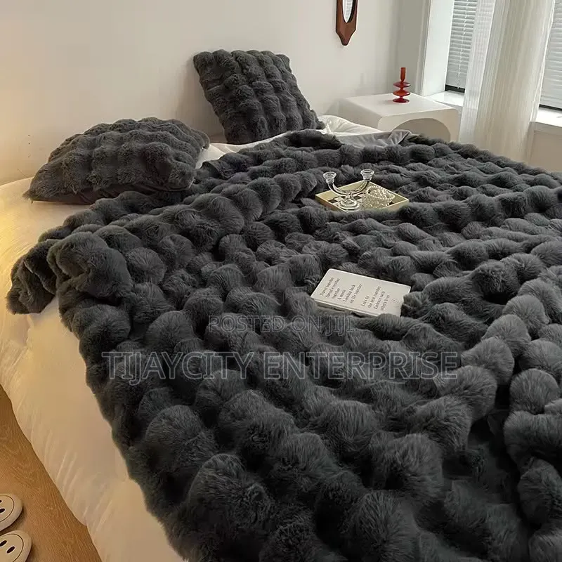 Fluffy Blanket Cover
