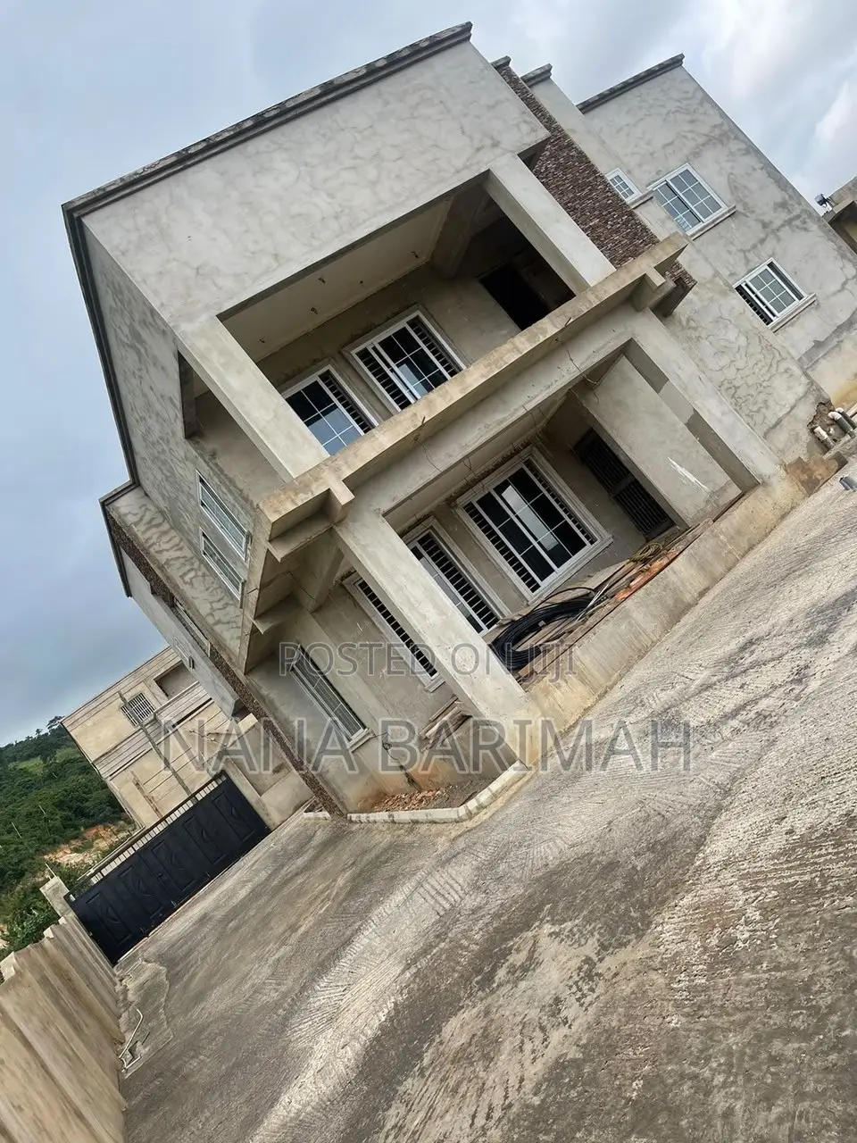 4bdrm Mansion in Boi for sale