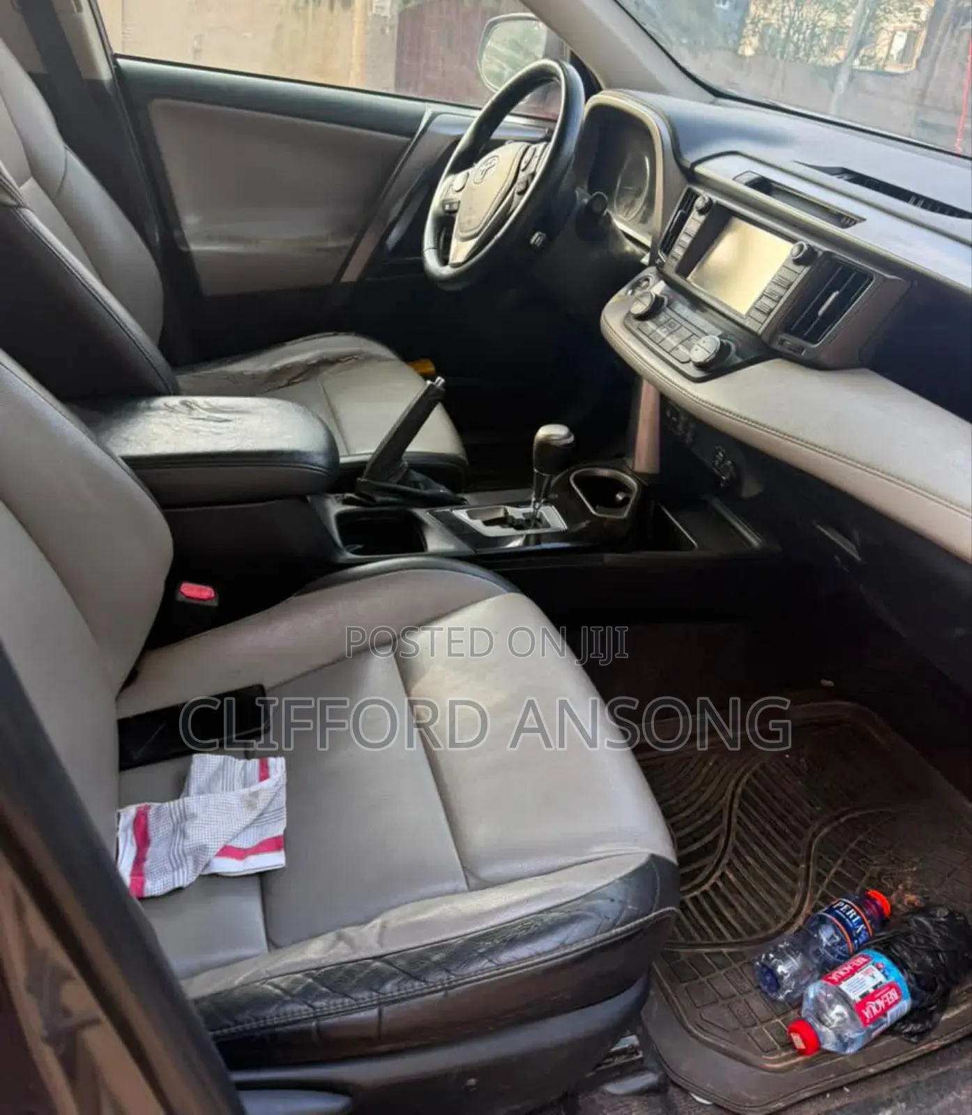 Toyota RAV4 Limited 4dr SUV (2.5L 4cyl 6A) 2018 Gray