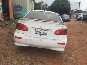 Toyota Corolla 2006 White