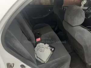 Toyota Corolla 2006 White
