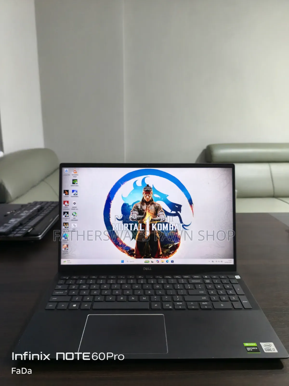 Laptop Dell Vostro 1015 16GB Intel Core i7 SSD 512GB