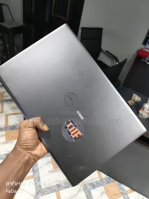 Laptop Dell Vostro 1015 16GB Intel Core i7 SSD 512GB