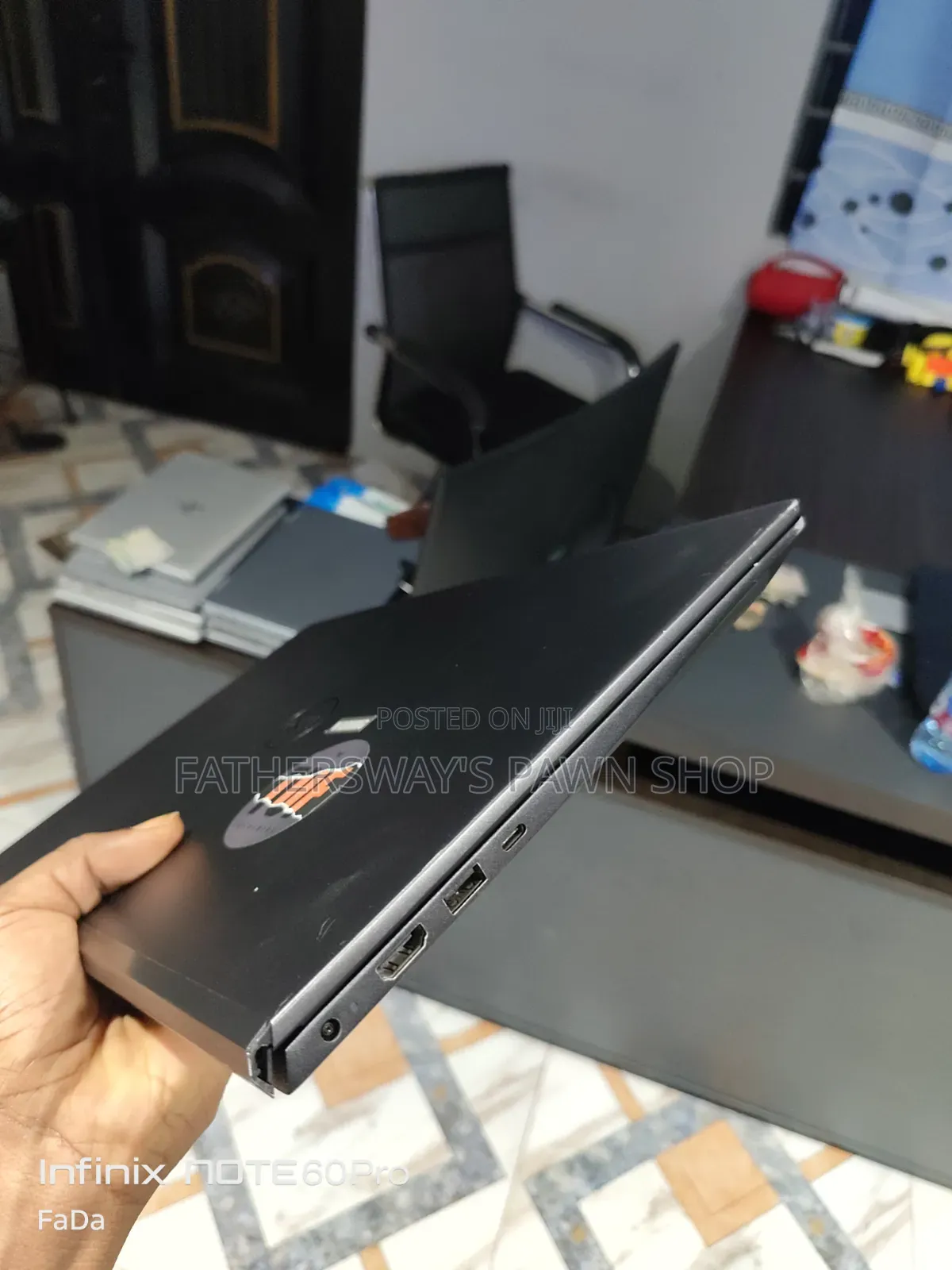 Laptop Dell Vostro 1015 16GB Intel Core i7 SSD 512GB