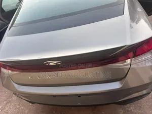Hyundai Elantra 2021 Gray