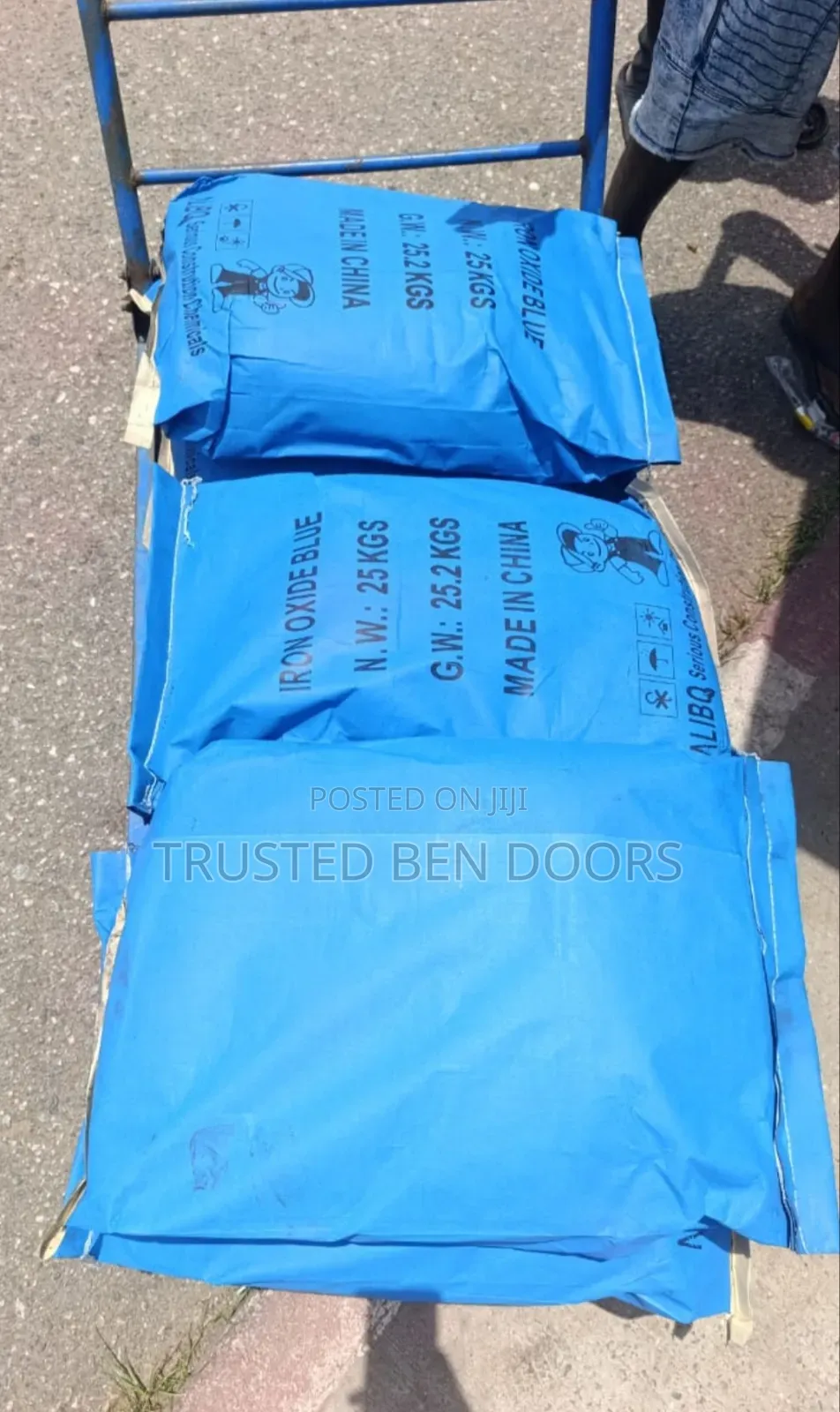 Blue Color Pigment Iron Oxide Powder Pavement Blocks