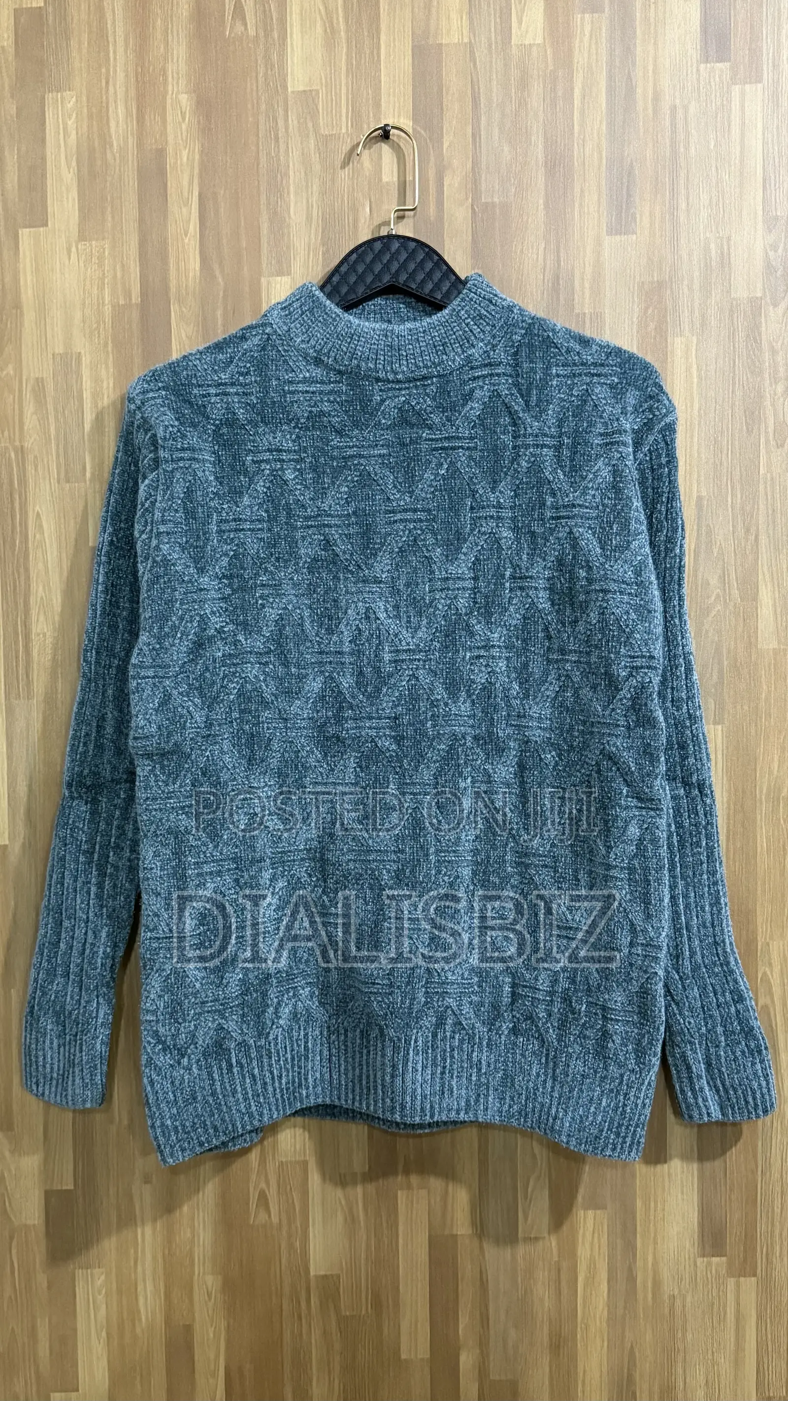 Pullover Sweater