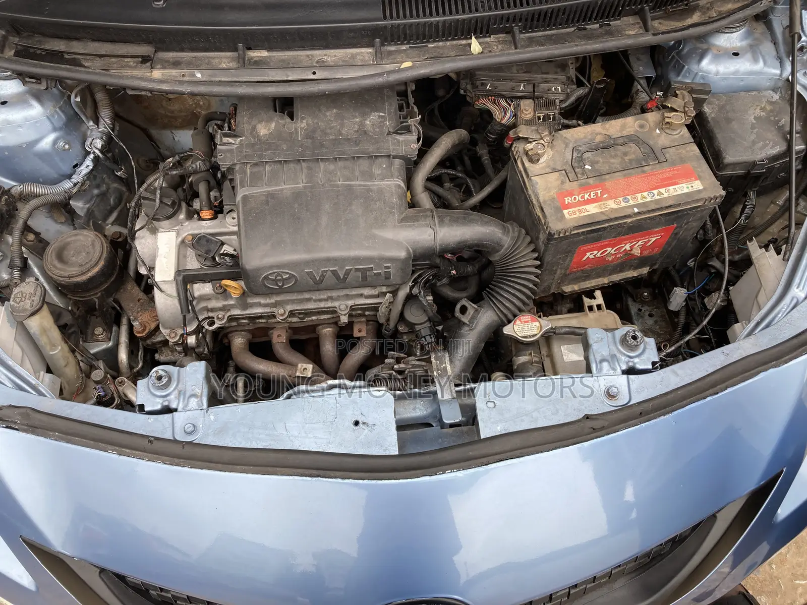 Toyota Belta 2010 Blue