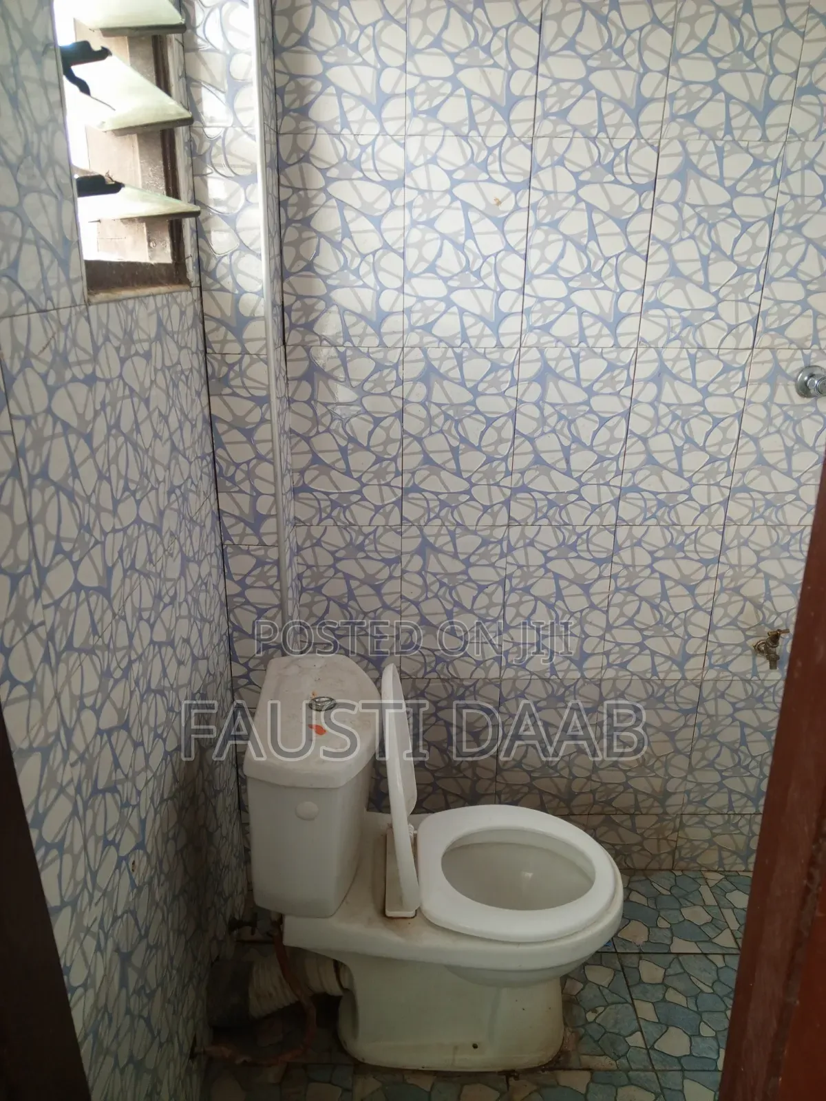 1bdrm Apartment in Chamber And Hall, Circle Station Area for rent
