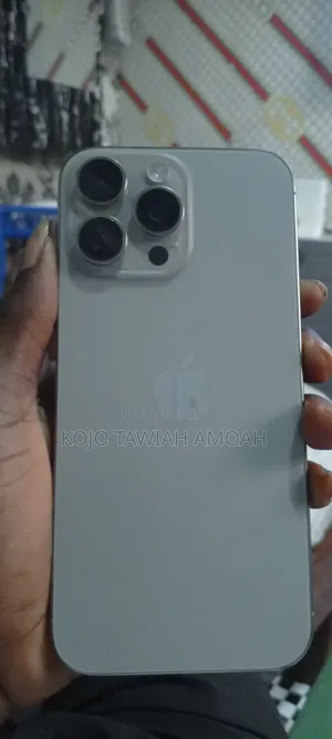 Apple iPhone 16 Pro Max 1 TB Gray