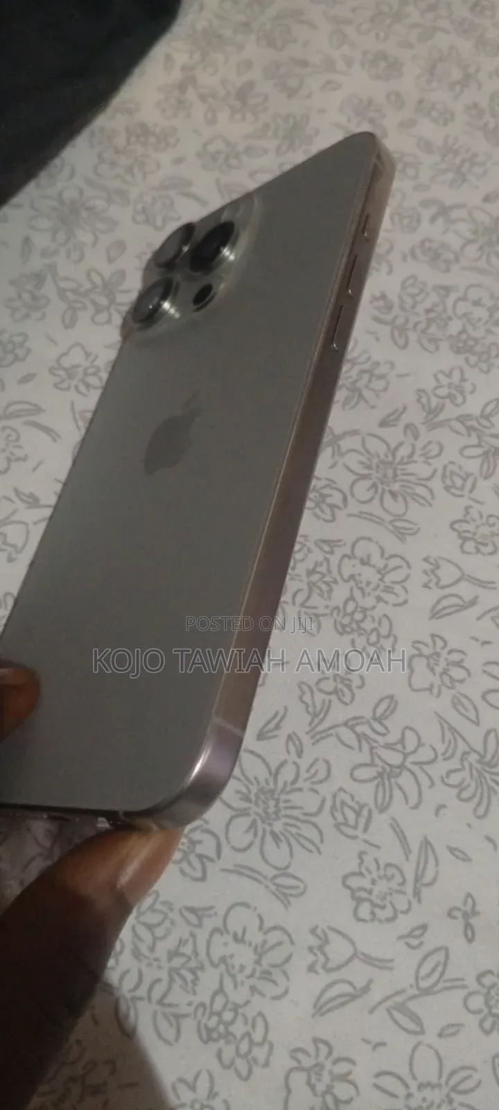 Apple iPhone 16 Pro Max 1 TB Gray