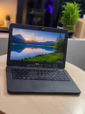 Laptop Dell Latitude 3300 8GB Intel Core i5 SSD 256GB