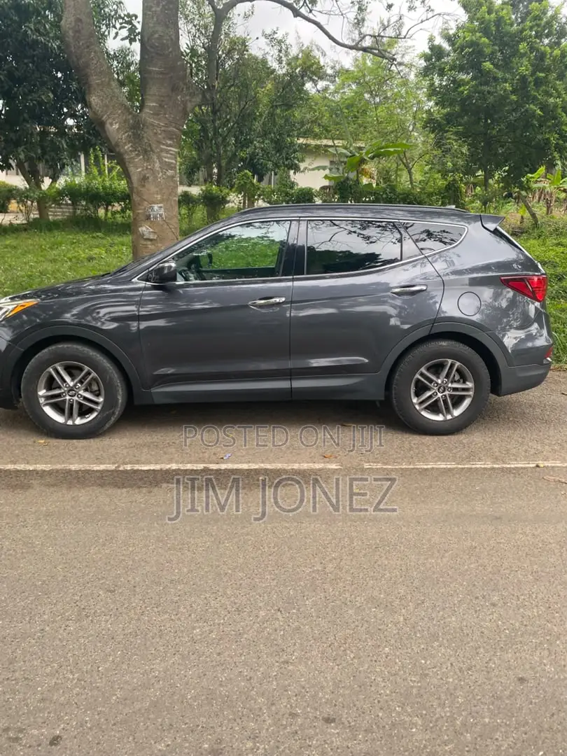 Hyundai Santa Fe Limited AWD 2017 Gray
