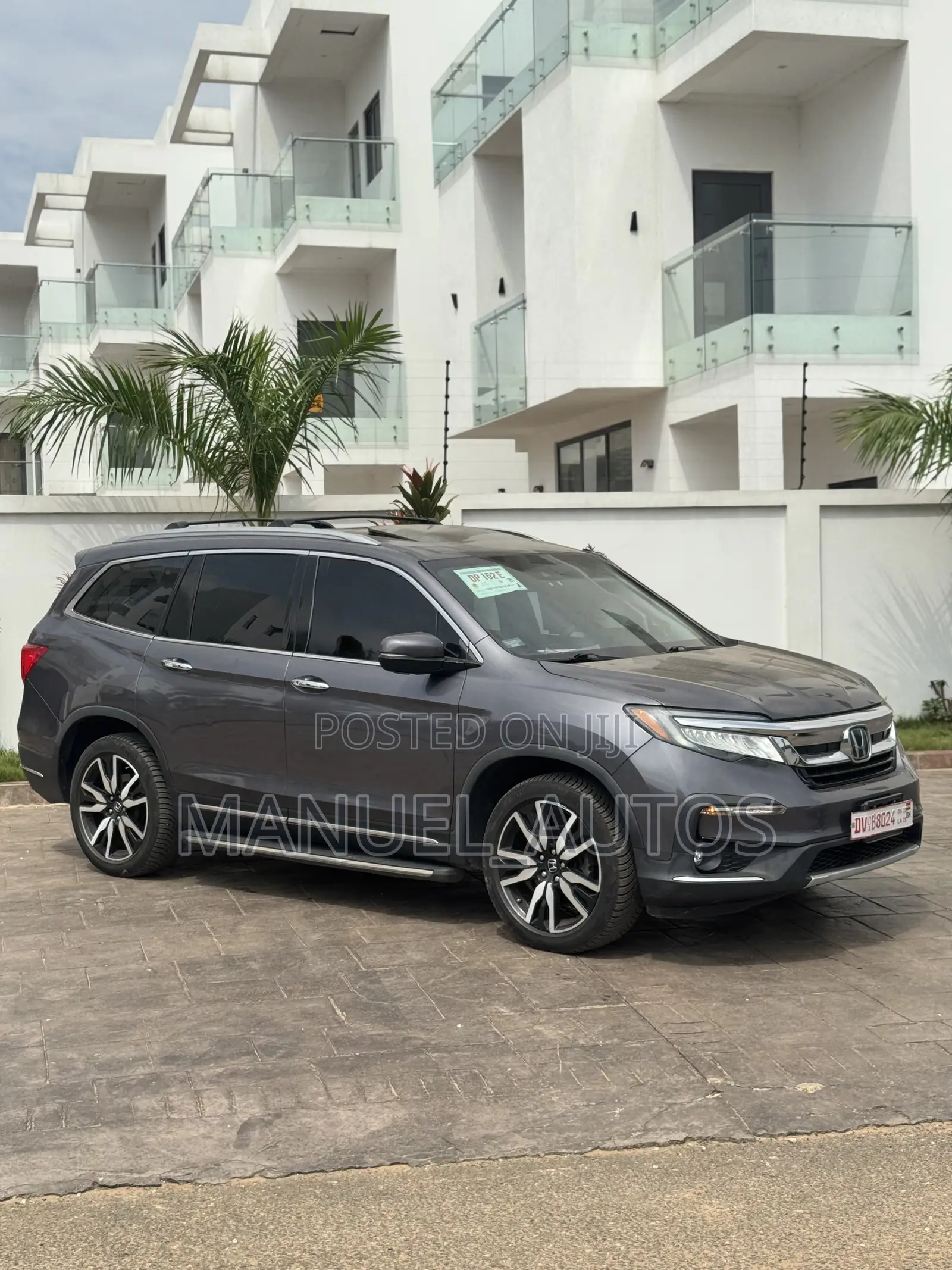 Honda Pilot Touring AWD 2019 Gray