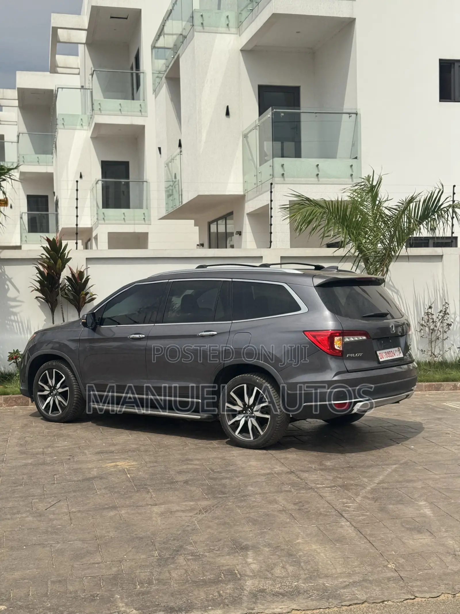 Honda Pilot Touring AWD 2019 Gray
