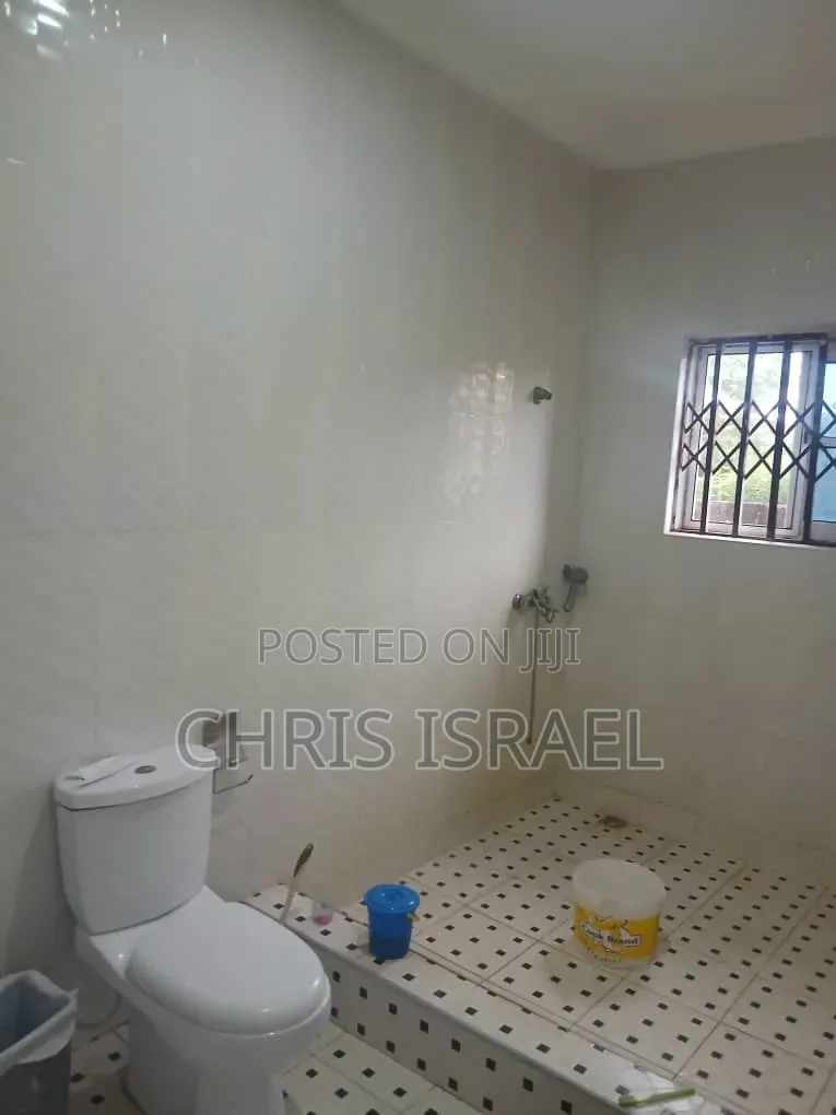 1bdrm Bedsitter in Oyibi Estate, Malejor for rent
