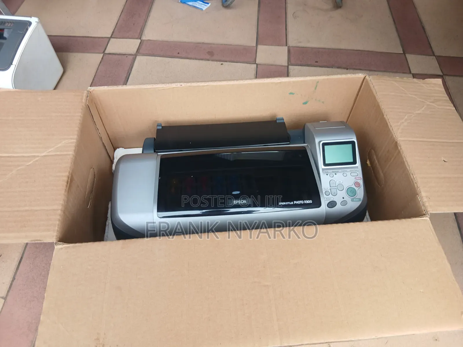 Epson Stylus Photo R300