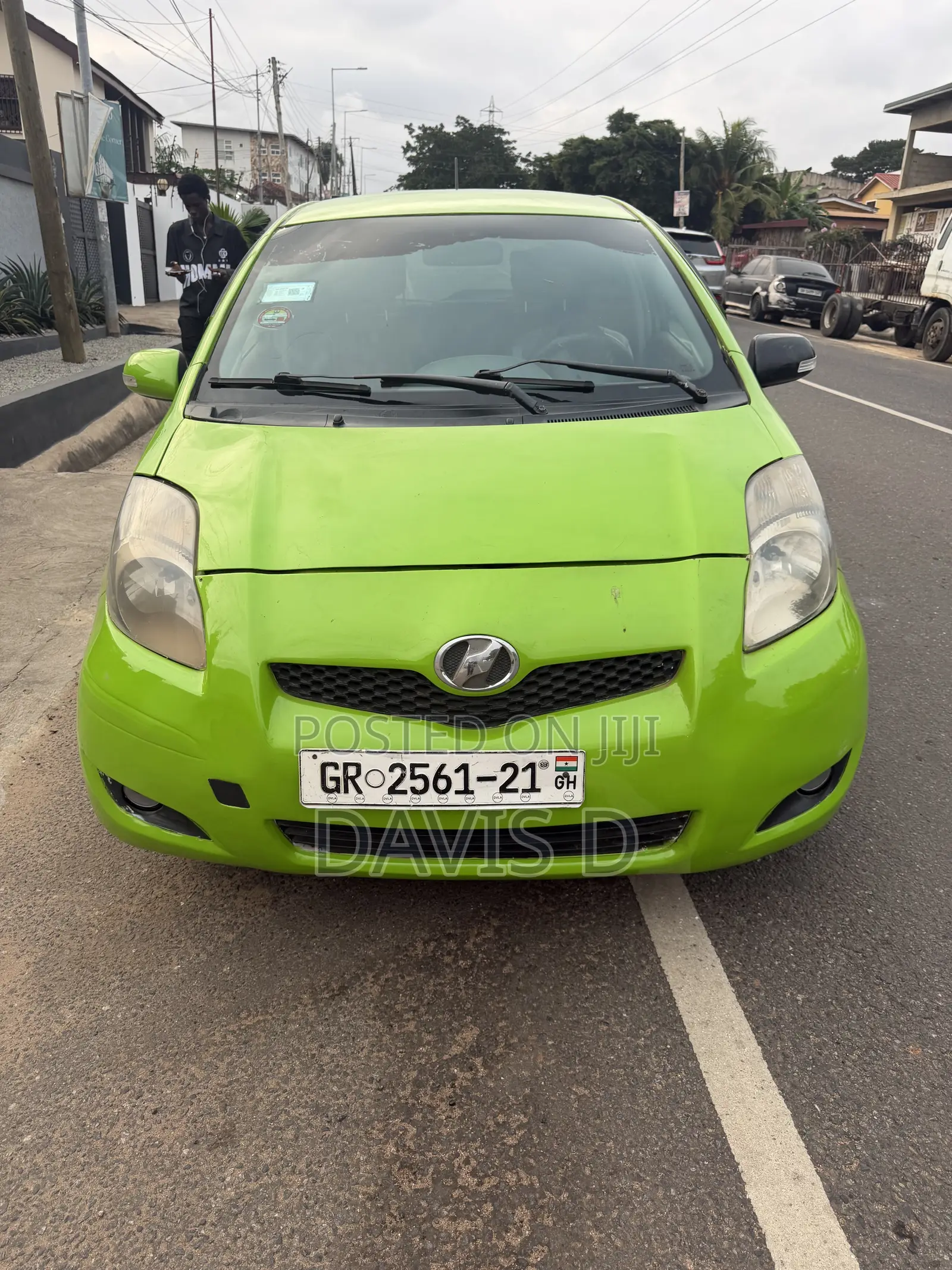 Toyota Vitz 2010 Green