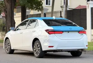 Toyota Corolla 2020 White