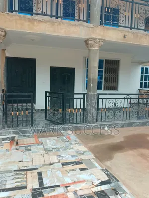 3bdrm Apartment in Old Barrier for rent