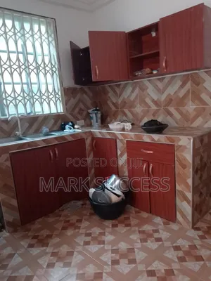 3bdrm Apartment in Old Barrier for rent
