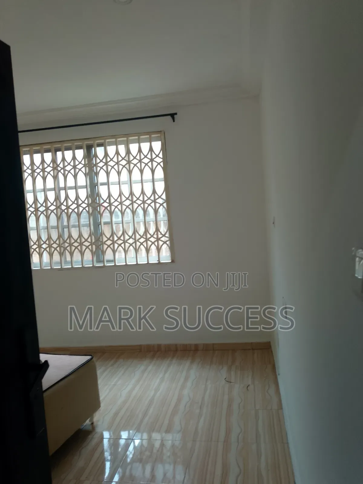 3bdrm Apartment in Old Barrier for rent