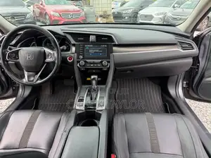 Honda Civic Touring Coupe 2019 Blue
