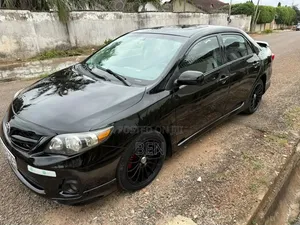 Toyota Corolla 2011 Black