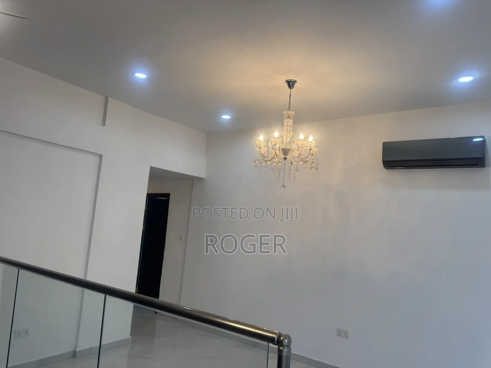 7bdrm Mansion in Labone for rent