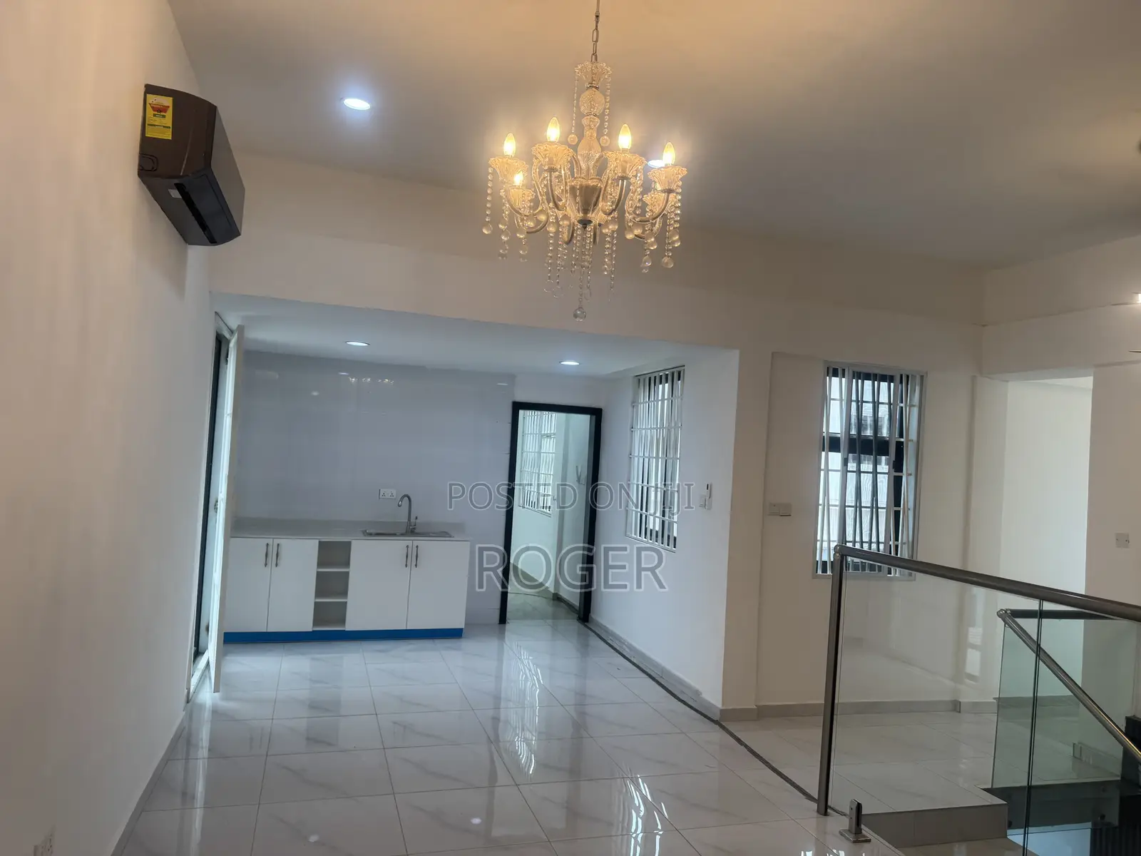 7bdrm Mansion in Labone for rent